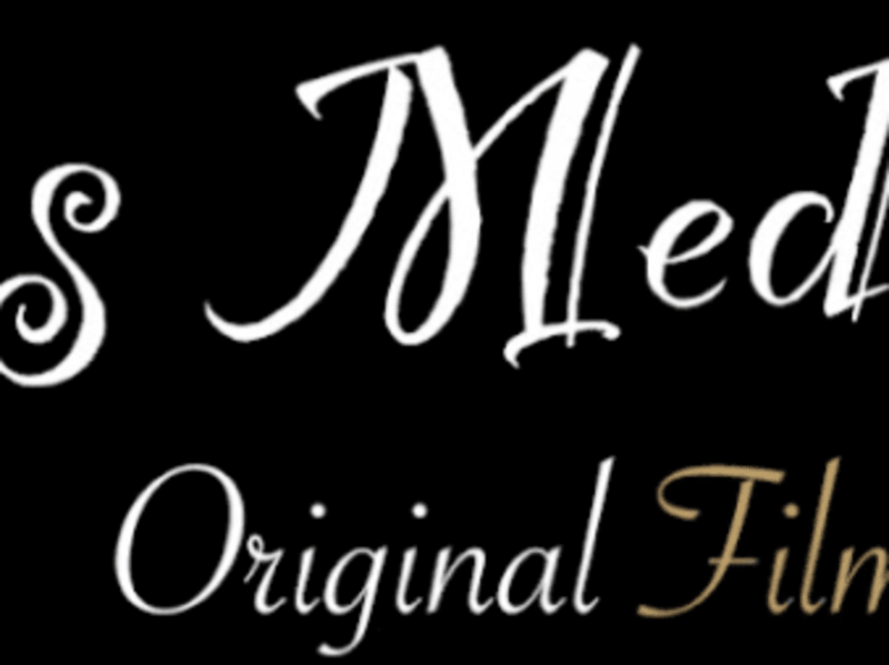 Cover image for Maya's Media