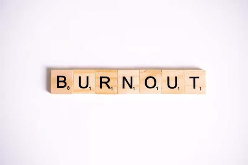 Cover image for Am I Experiencing Burnout? 5 Tell Tale Signs that You are Burne…