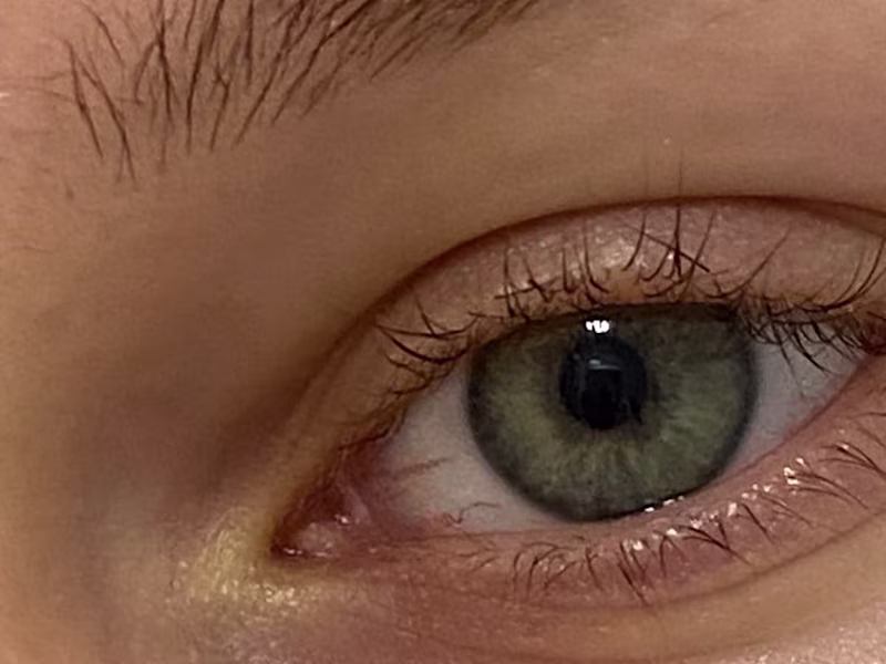 Cover image for Close the sky