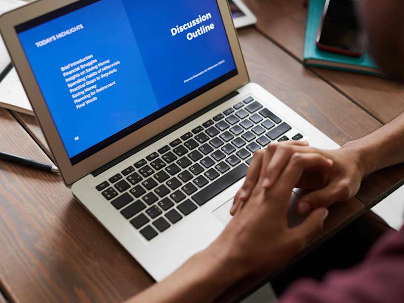 Cover image for Live Chat Support at Scale