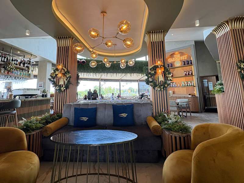 Cover image for Amán Restaurant Promotion Video