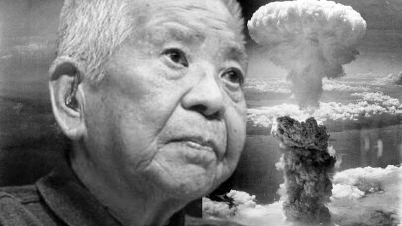 Cover image for The Man Who Survived Two Atomic Bombs: Tsutomu's Story