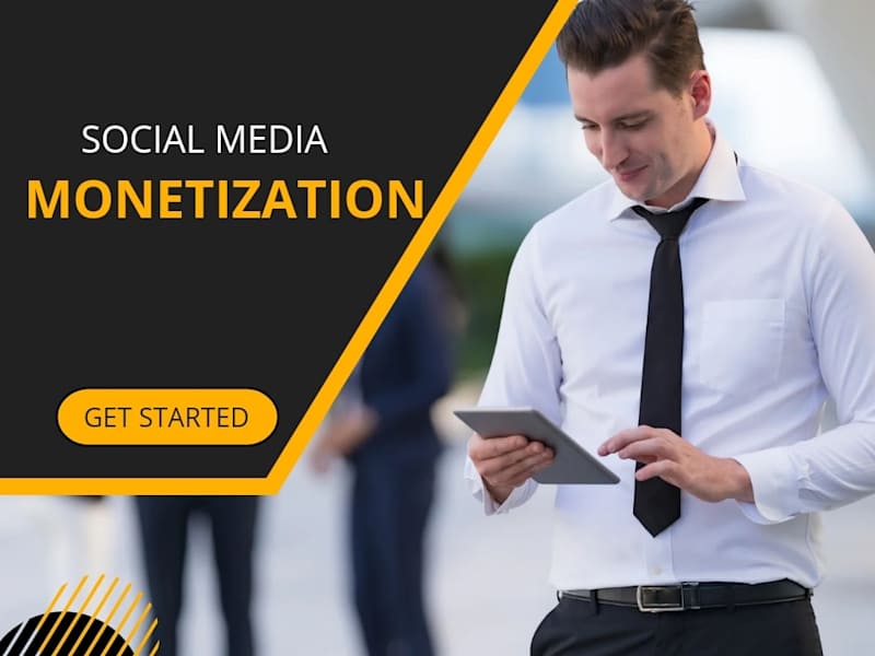 Cover image for SOCIAL MEDIA MANAGEMENT 