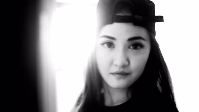 Cover image for YoungERA Oversize T-Shirt Promo on Vimeo