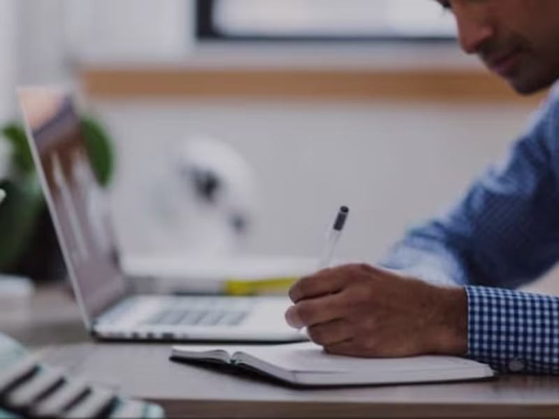 Cover image for Experienced freelancer writer.