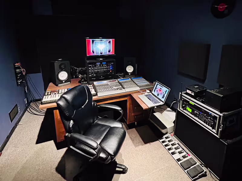 Cover image for Commercial Recording Studio Success