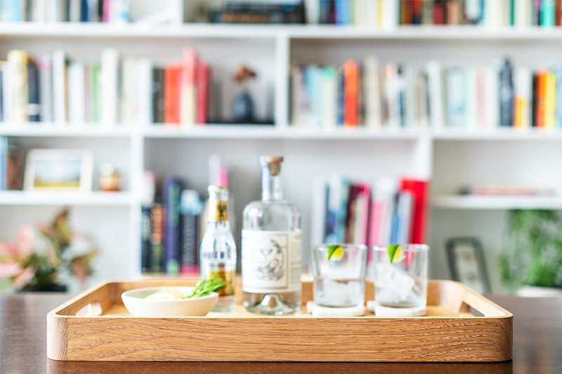 Cover image for Clutch Dinner Tray