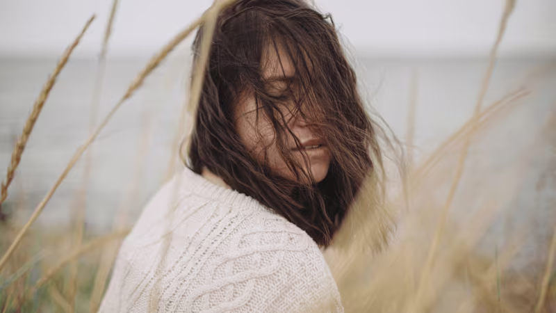 Cover image for Niamh O'Shea