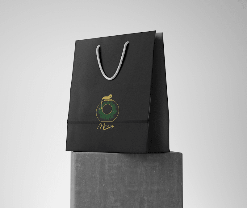 Cover image for M Oud