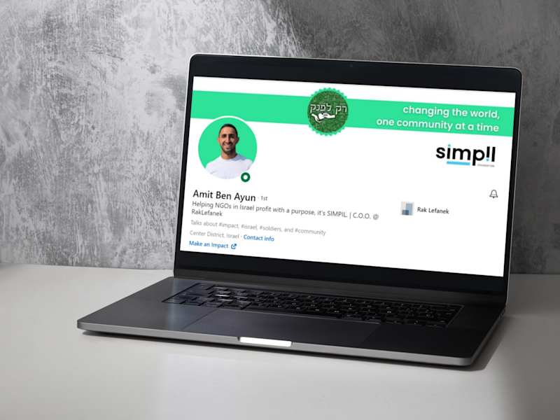Cover image for PUBLIC PROFILE MAKEOVER: LINKEDIN