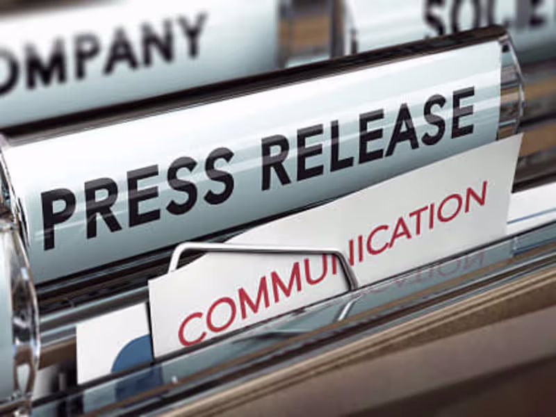 Cover image for Writing Press Releases
