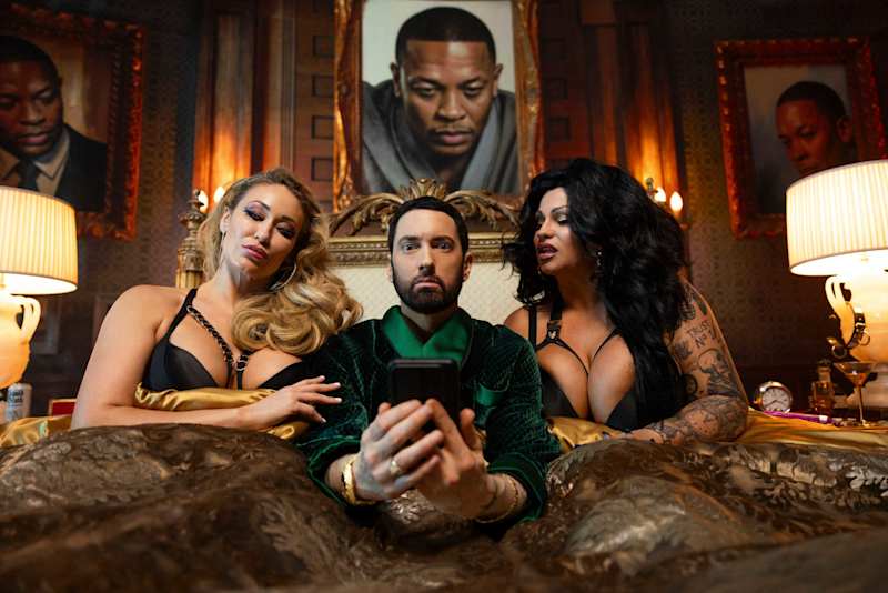 Cover image for EMINEM | HOUDINI MUSIC VIDEO