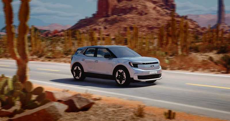 Cover image for Digital Brand Experience: Virtual Test Drive Ford Explorer