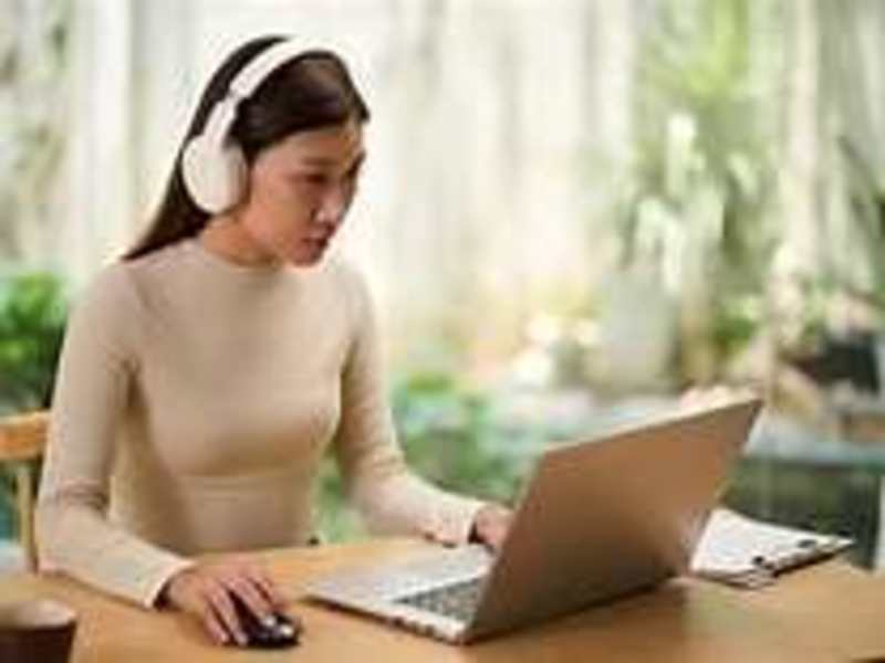 Cover image for How to Stay Productive in a Remote Work Environment
