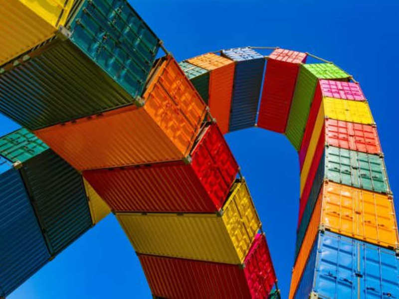 Cover image for Dev Containers - How to run Docker in Visual Studio Code