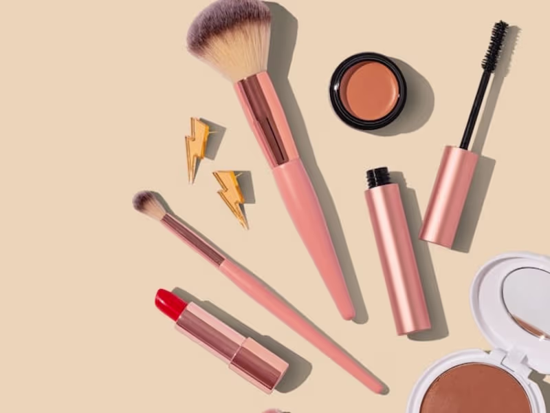 Cover image for These Best-Selling Beauty Products Are All Under $15 On Amazon