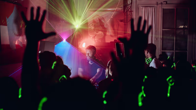Cover image for Nightlife Photography