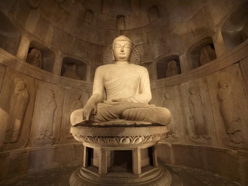 Cover image for English Book Editor: Kyongju, City of Millennial History | Korea