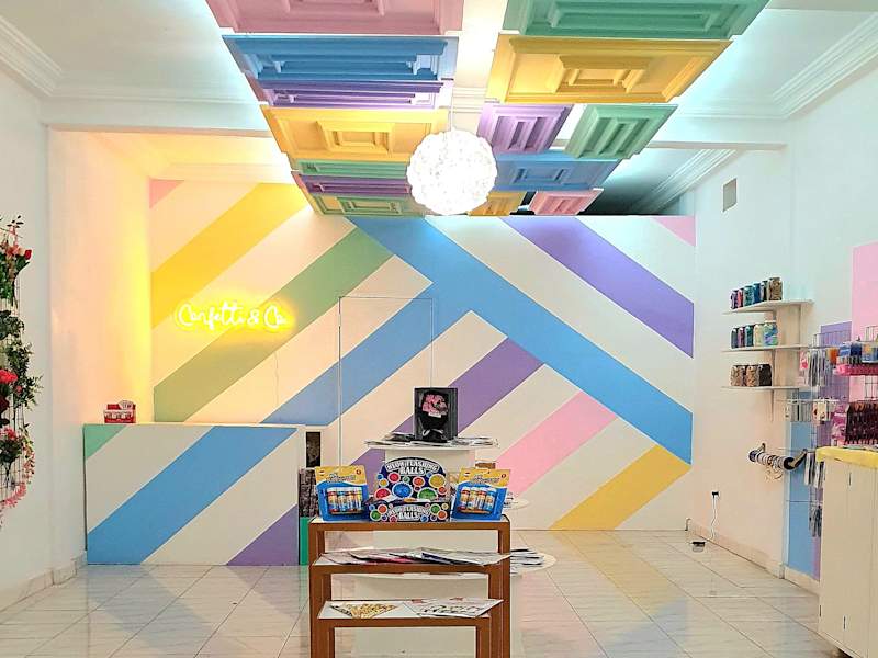 Cover image for Bursting with Personality: Confetti & Co. Party supply shop