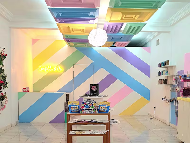 Cover image for Bursting with Personality: Confetti & Co. Party supply shop
