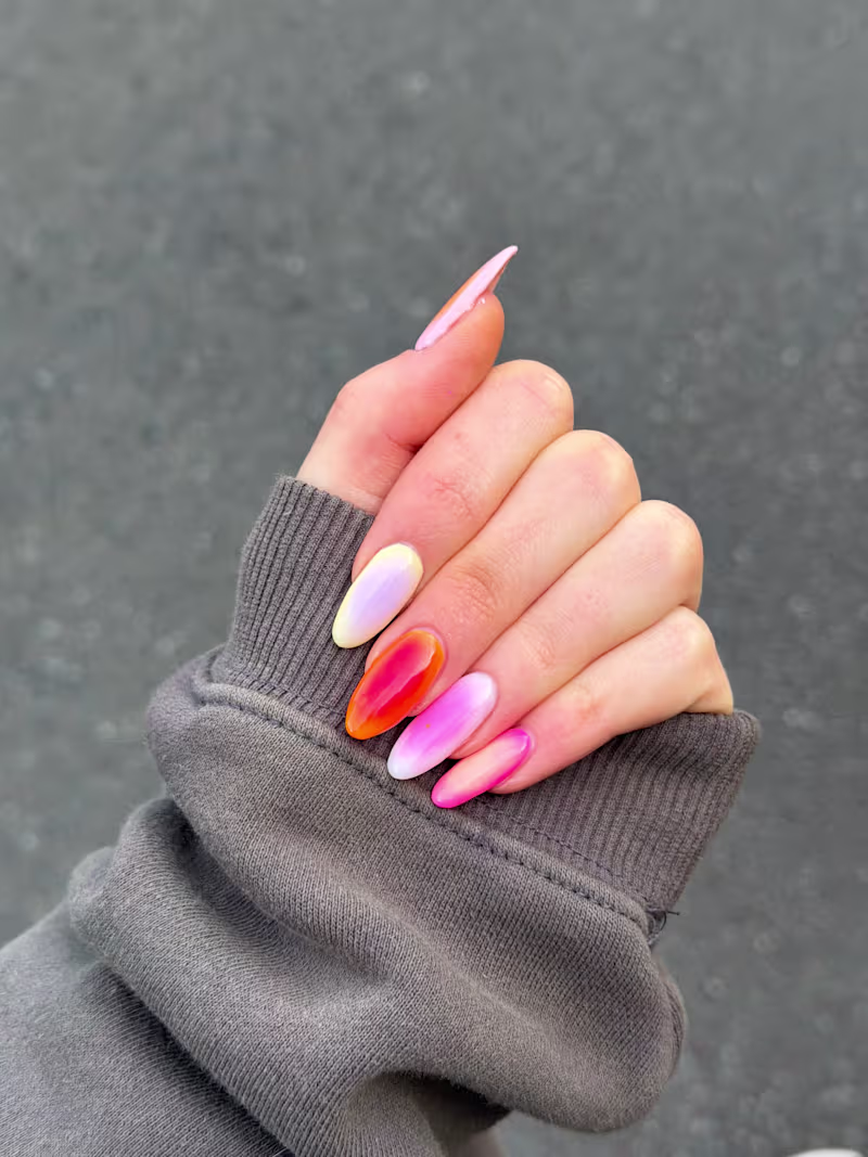 Cover image for Single UGC Lifestyle Photo 