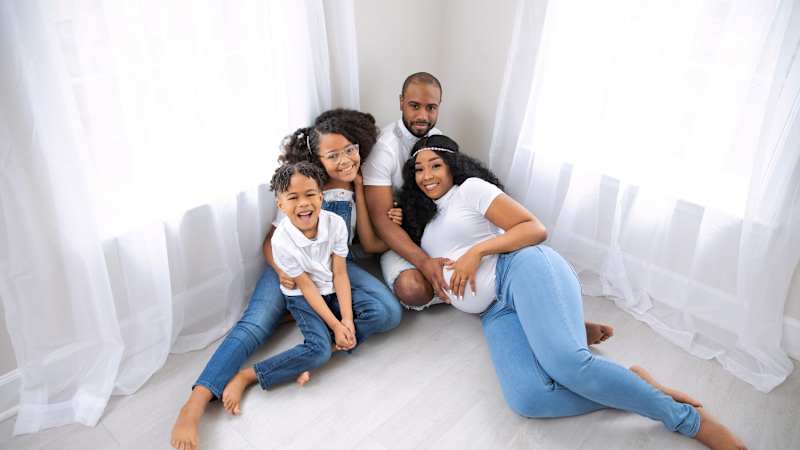 Cover image for New Generations Are Embracing Alternative Birthing Experiences