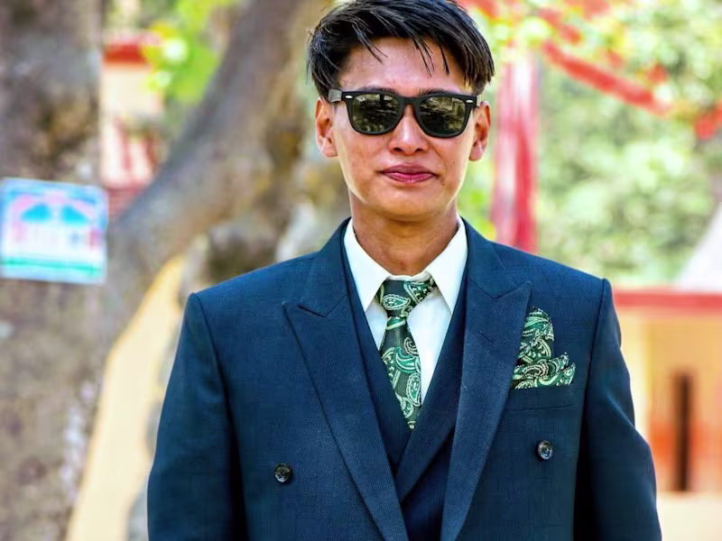 Cover image for Elite Media Tech: Strategic Content & Communication Expert