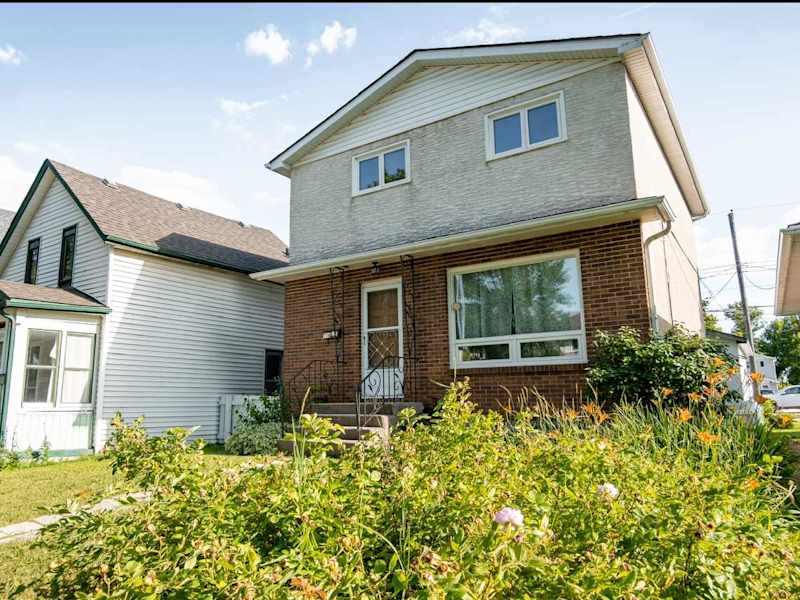 Cover image for Real estate video