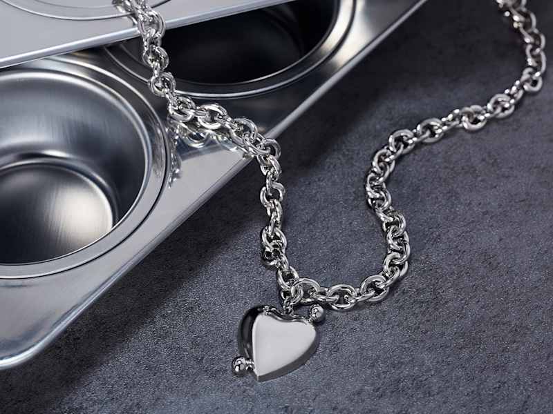 Cover image for Jewelry Photographer