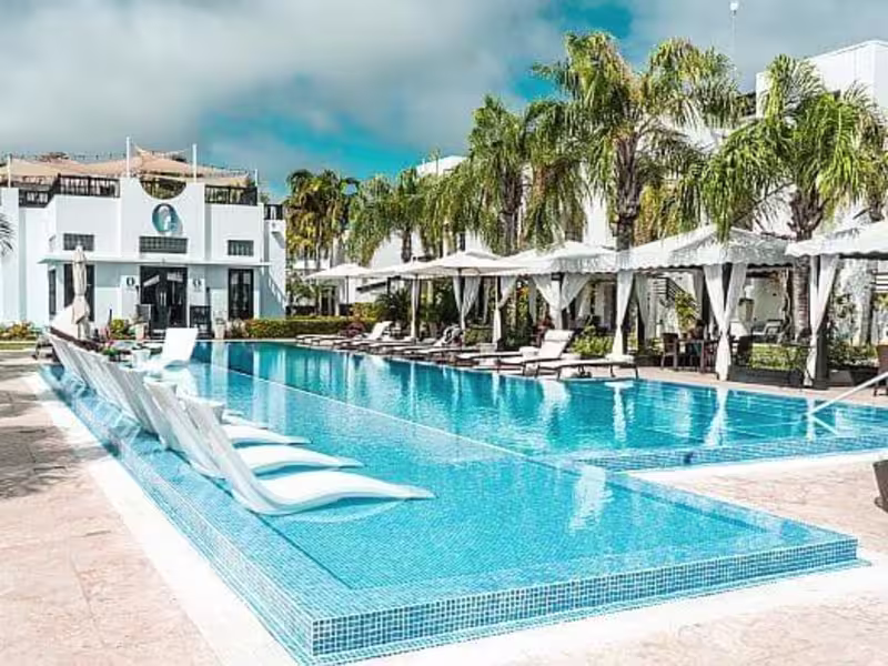 Cover image for Las Terrazas Resort - Ambergris Caye, Belize
