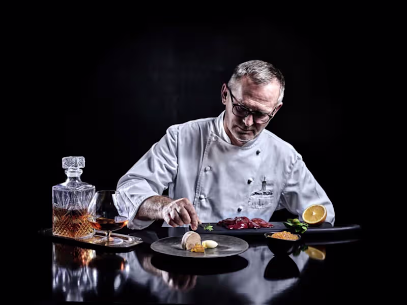 Cover image for JB Restaurant