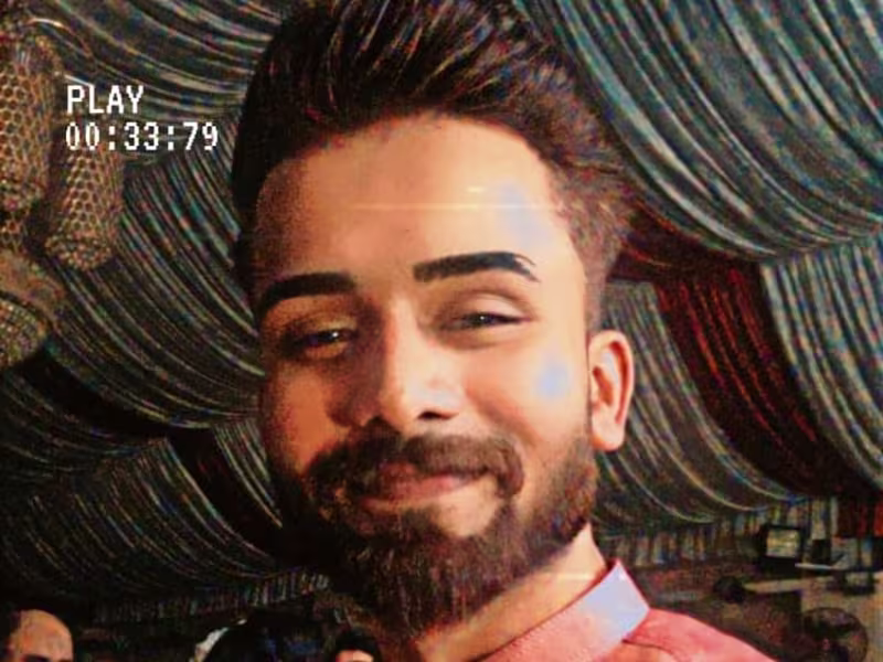 Cover image for Customer Service Specialist