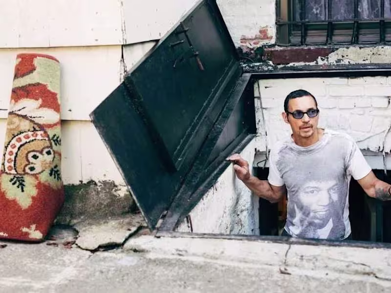 Cover image for Al Diaz, Basquiat’s Graffiti Partner, Has Resurrected the SAMO©…