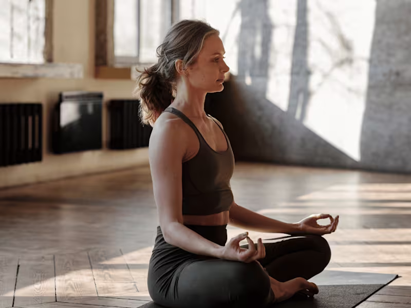 Cover image for Blog Post - Que Beneficios Podrías Tener al Practicar Yoga 