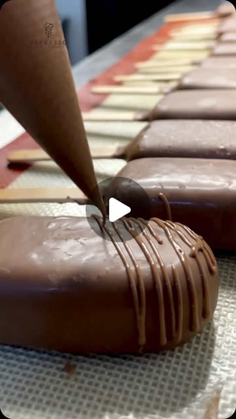 Cover image for BAKEASSO on Instagram: ”😋Indulge in our delicious choco Cakest…