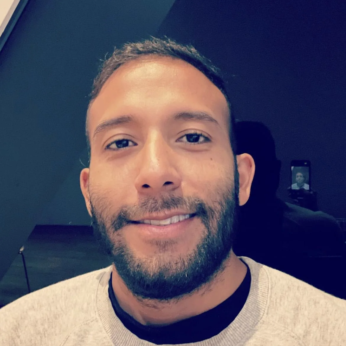 Alejandro Cruz's avatar