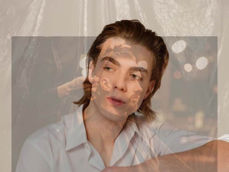 Cover image for Victory Barbershop is where classic