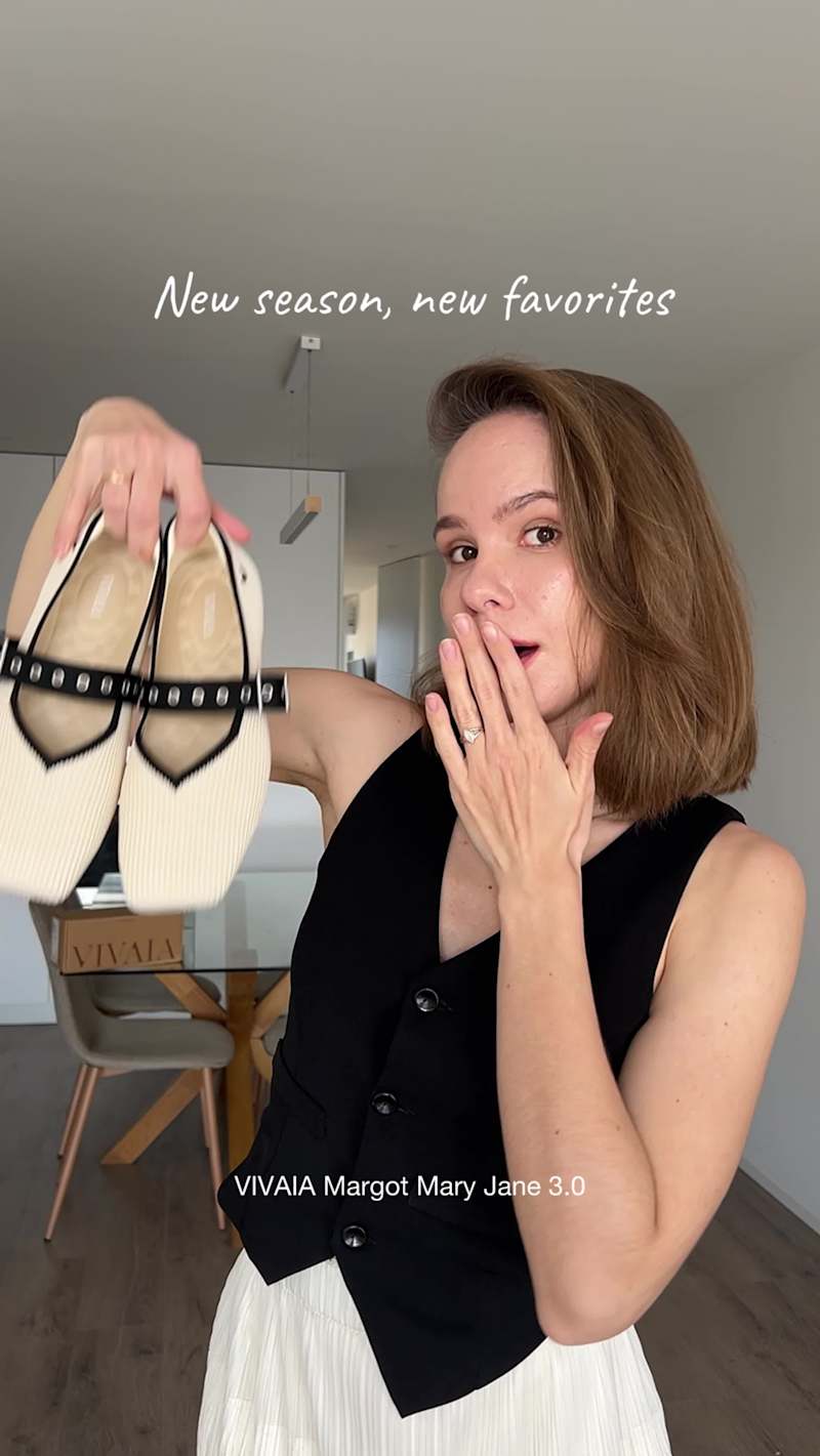 Cover image for UGC Footwear Review & Styling