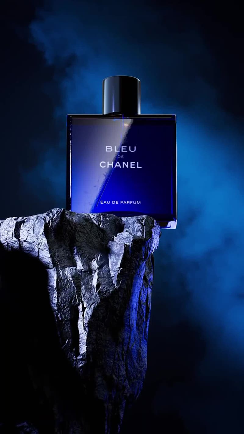 Cover image for 3D Product Animation : Luxury Perfume Commercial