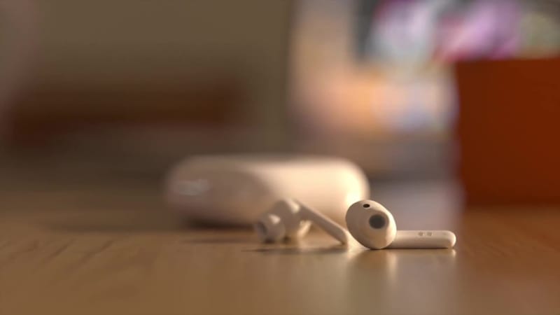 Cover image for Oppo TWS 'World Off, Noise On' Campaign Ad