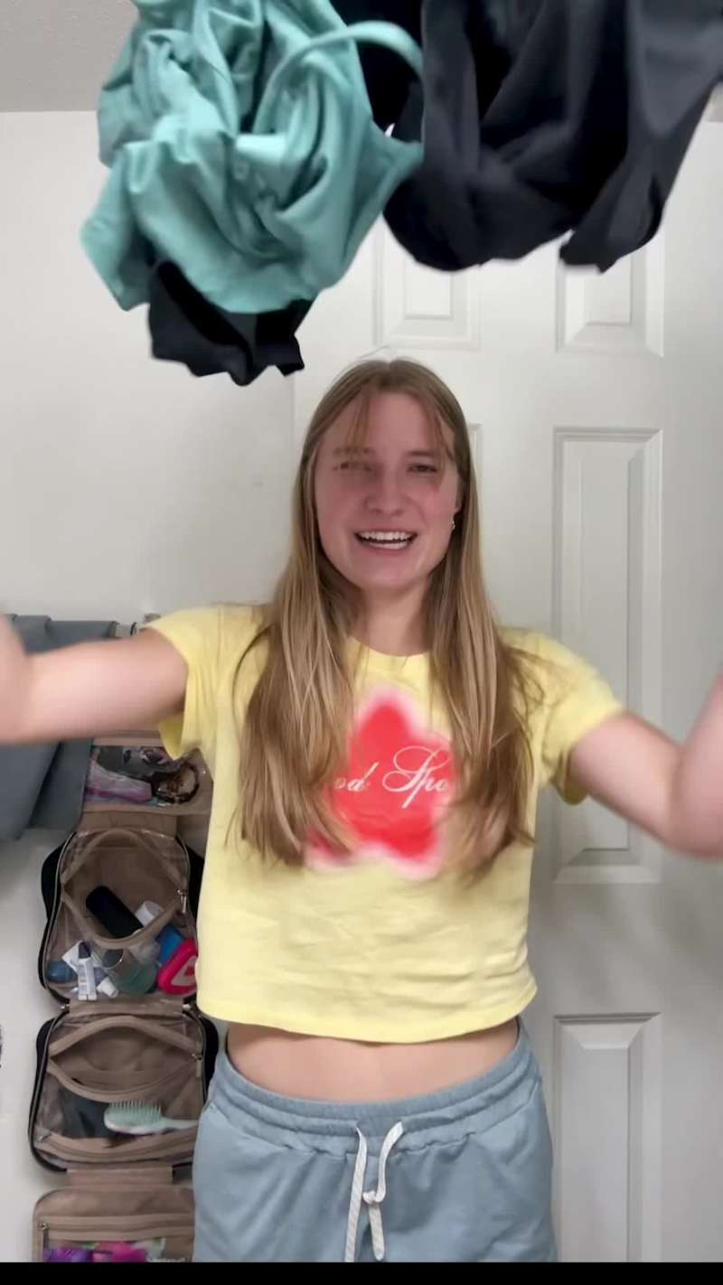 Cover image for Run Vlog in Iowa City!