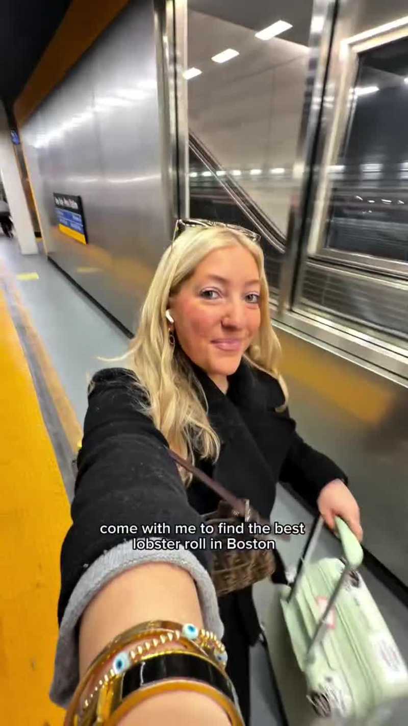 Cover image for Amtrak X Ariels Eats 