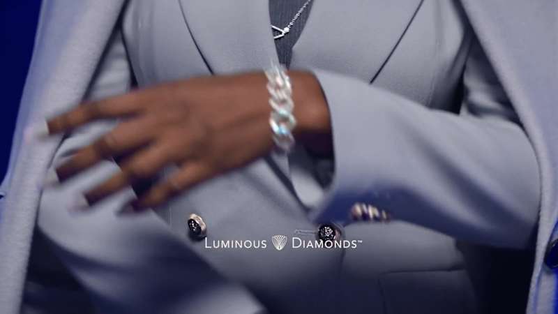 Cover image for Luminous Diamonds