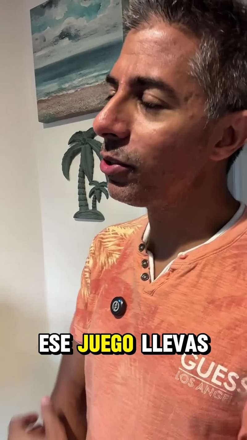 Cover image for Fun skit I did for Just Play, an app. This was is in Spanish...