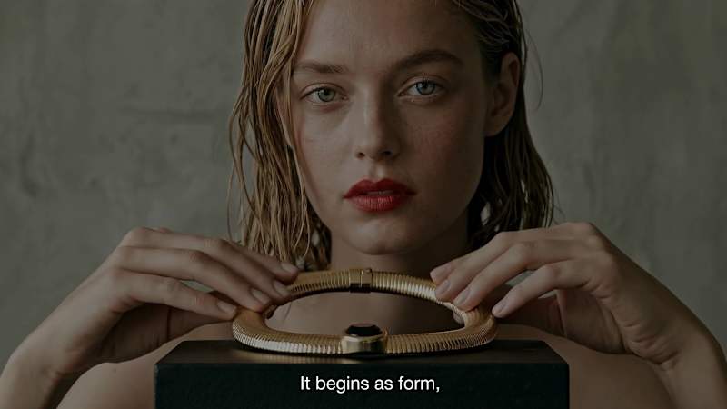 Cover image for ESSENCE OF VINTAGE