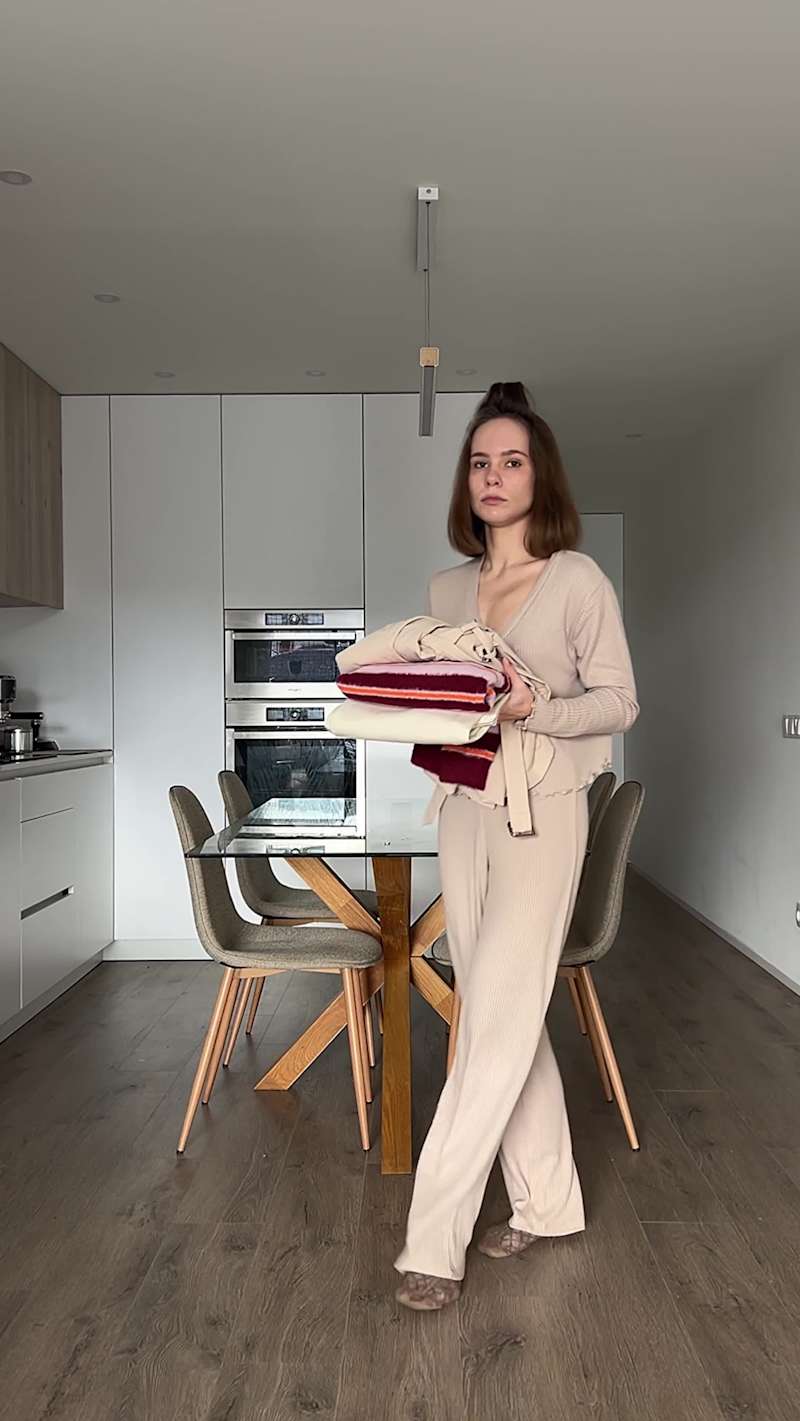 Cover image for Drop & Change Fashion Transition