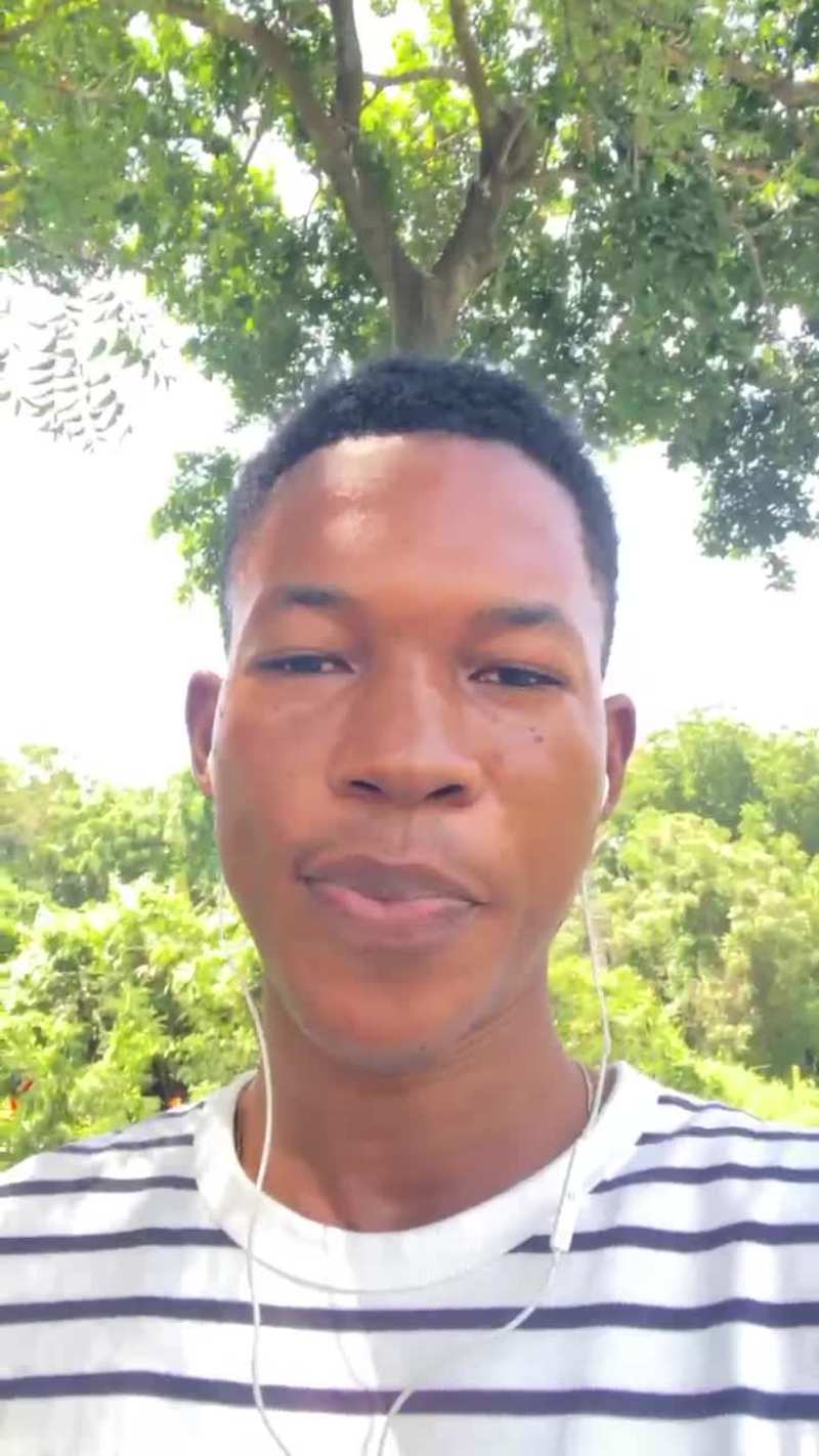 Cover image for What you never knew about attracting 6-figgy job offers on L...