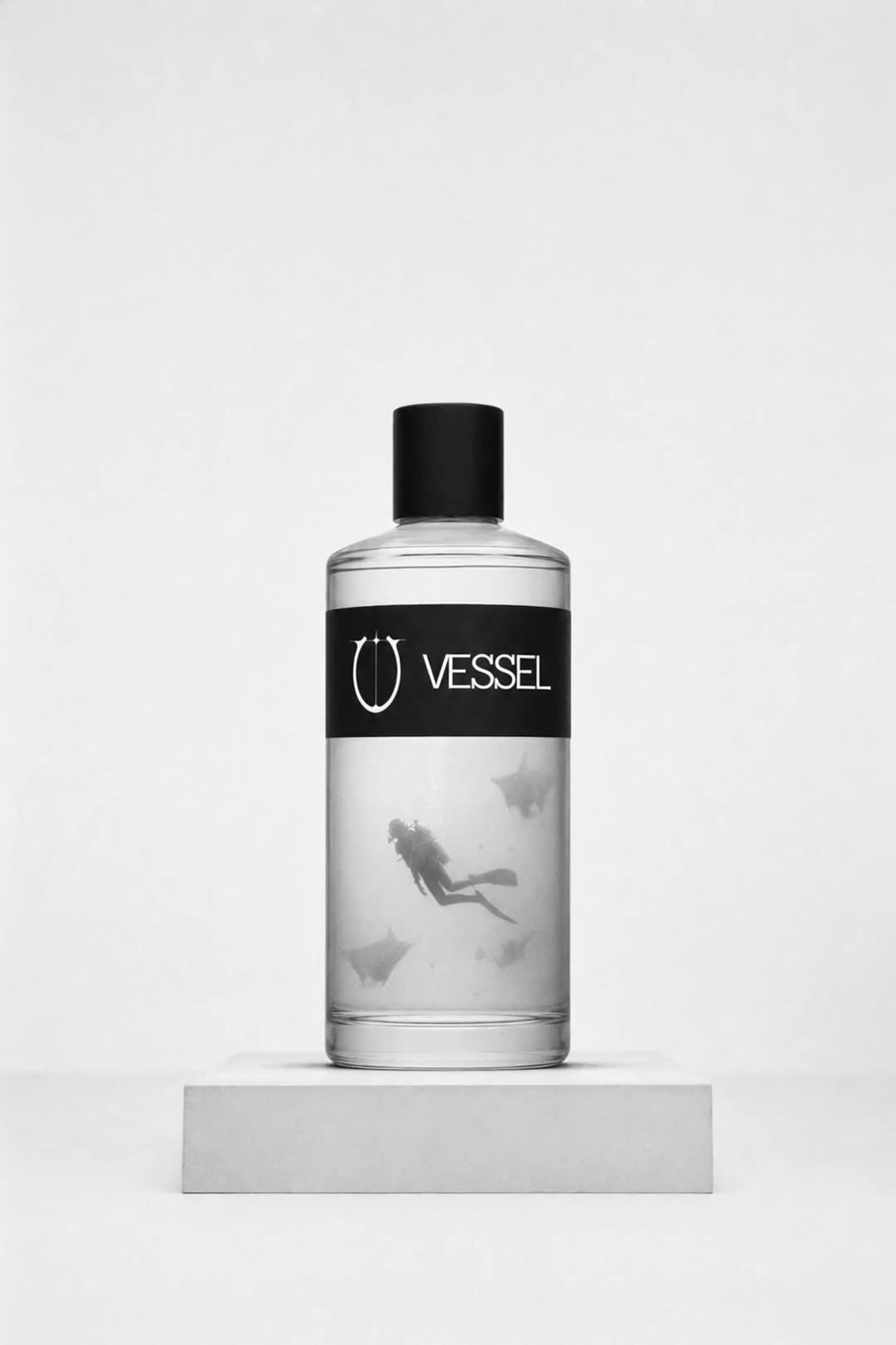 VESSEL: Monochrome Identity for Premium Water