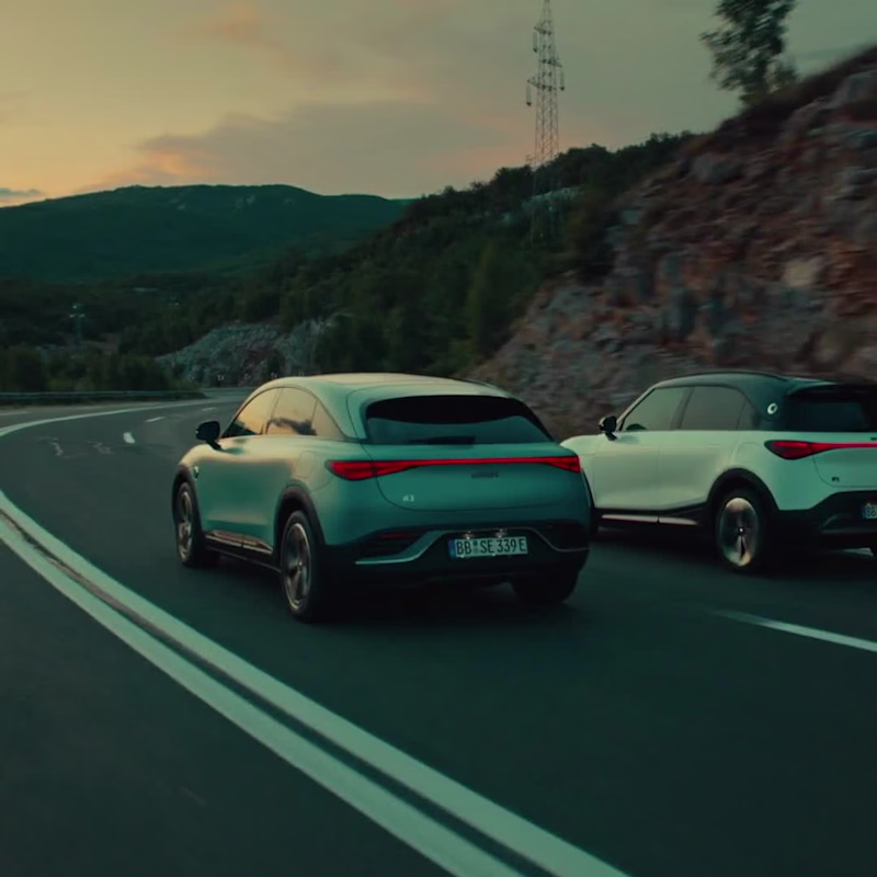 Cover image for Smart Service Operation Hub – Internal Dashboard Redesign