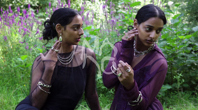 Cover image for Vintage Jewellery Store